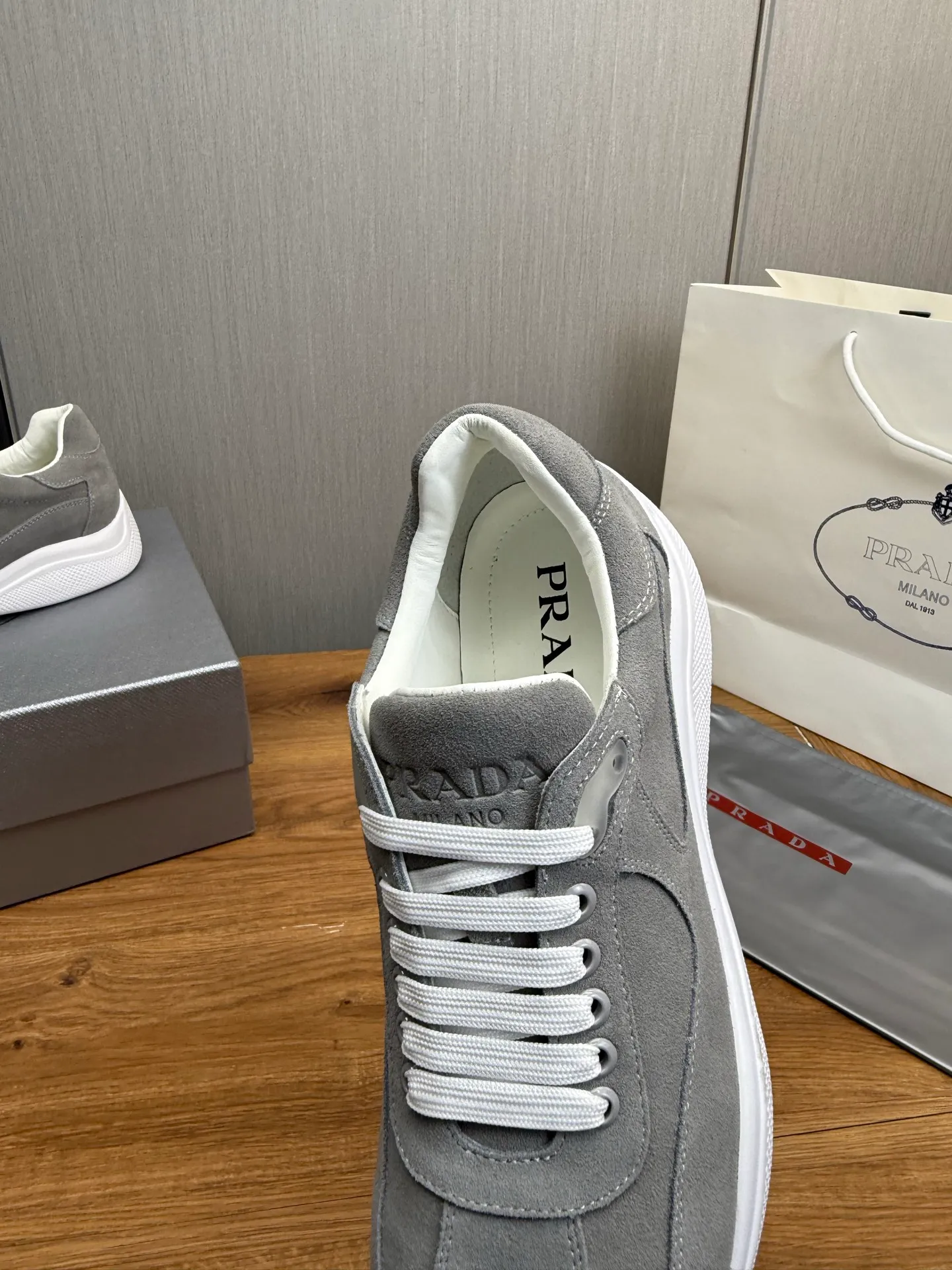Men's shoes 💰540💰 [PRADA] Men's shoes are popular in the counter, official website is synchronized, 1 high-quality shipment ✔️Original frosted cowhide + cowhide lining, 1🆚1 replica, original sole, 38-45 (45 customized, non-refundable)